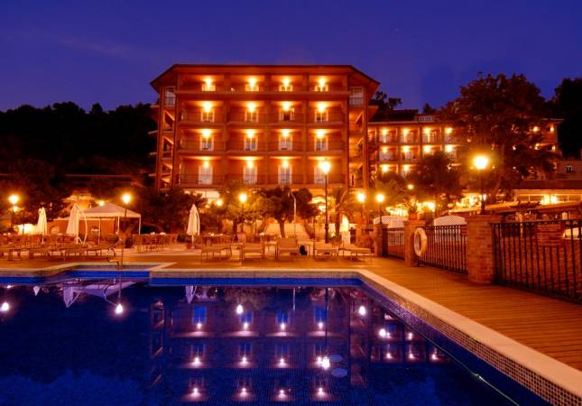 Precio mínimo garantizado para Thalasso Hotel Termas Marinas el Palasiet. Disfruta  nuestro Spa y Masaje en Castellon